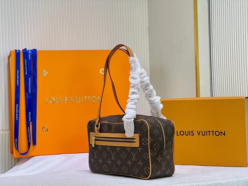 All categories Official website "Brand Women's Bags" Women's Bags 💙 LV replica LV, fine imitation LV bags, LV shoulder bags, 2023 official latest version LV handbags, bag factory, original material, size: 26-17-12CM