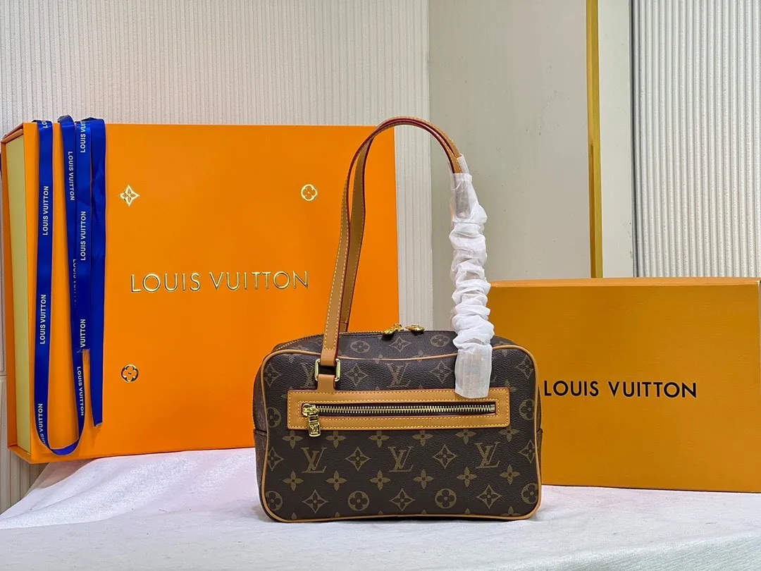 All categories Official website "Brand Women's Bags" Women's Bags 💙 LV replica LV, fine imitation LV bags, LV shoulder bags, 2023 official latest version LV handbags, bag factory, original material, size: 26-17-12CM