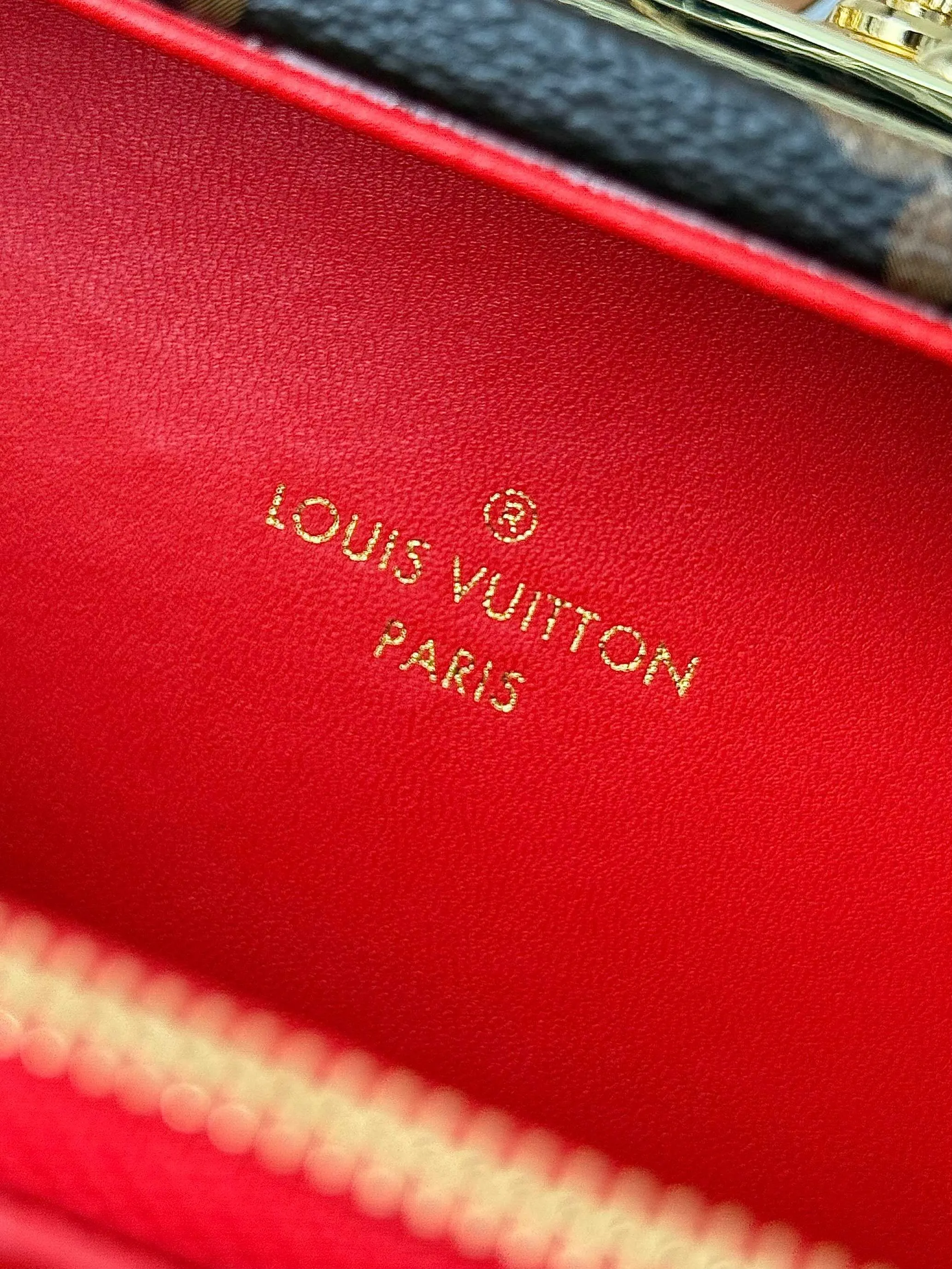 All Categories Official Website "Brand Women's Bags" Women's Bags 💙 LV 2025 New LV Crossbody Bag