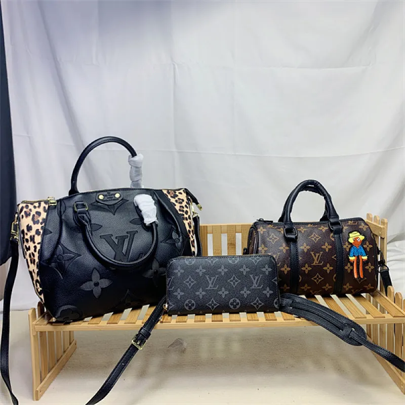 All categories Official website "Three-piece bag set" Three-piece set💖 LV 2023 new LV bag three-piece set wholesale