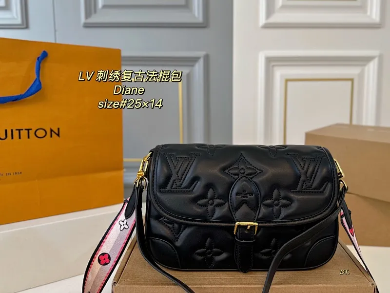 All Categories Official Website "Brand Women's Bags" Women's Bags 💙 LV 2025 New LV Embroidery 🪡Diane Retro Baguette Bag