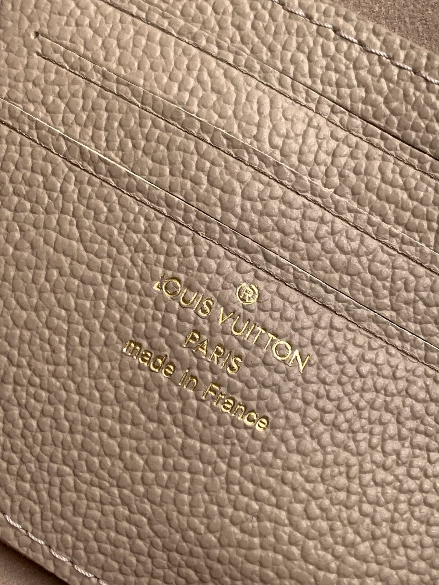 All Categories Official Website "Brand Women's Bags" Women's Bags 💙 LV 2026 Official Website New LV Crossbody Bag