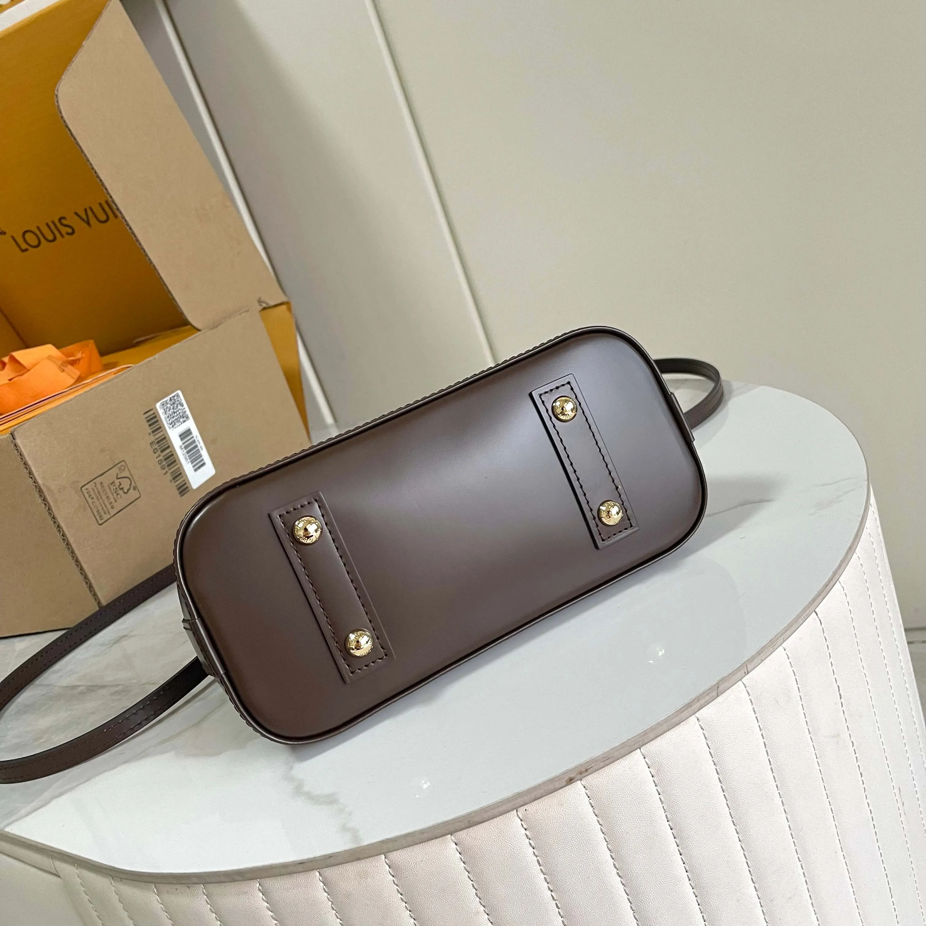 All Categories Official Website "Brand Women's Bags" Women's Bags 💙 LV LV 2026 New Crossbody Shoulder Bag
