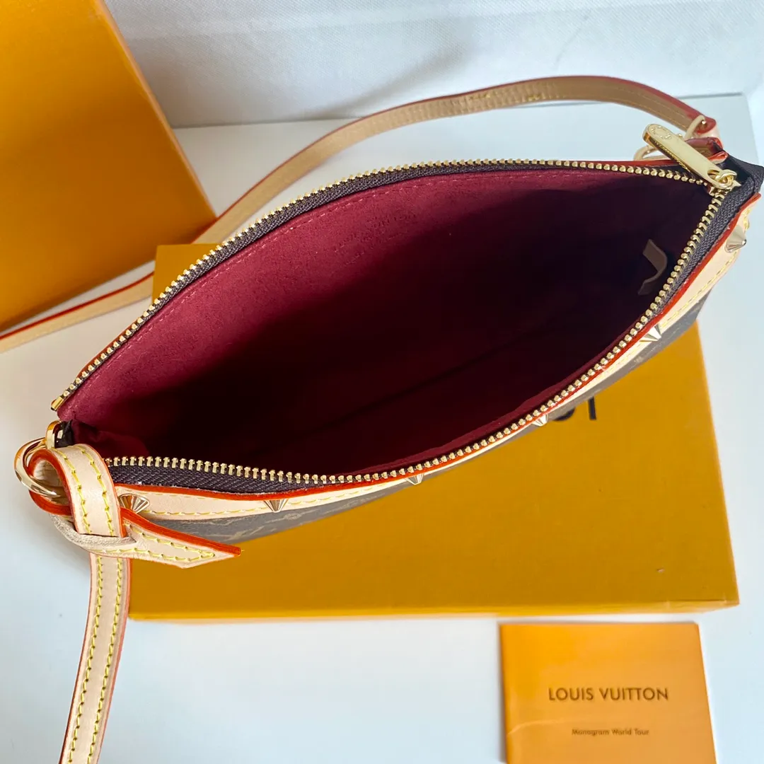 All Categories Official Website "Brand Women's Bags" Women's Bags 💙 LV 2026 New LV Crossbody Bag