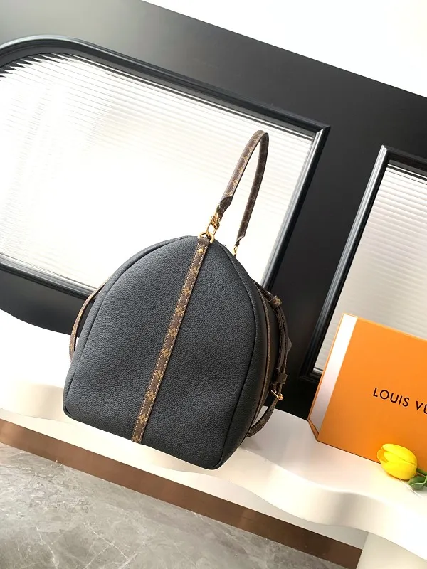 All Categories Official Website "Brand Women's Bags" Women's Bags 💙 LV 2026 Official Website New LV Crossbody Bag