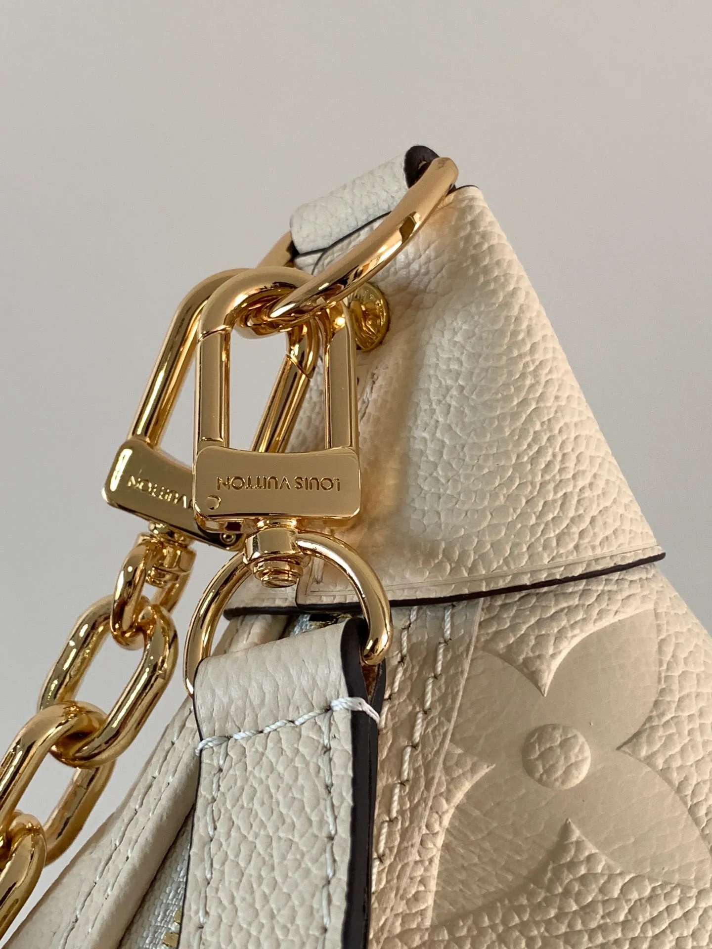 All Categories Official Website "Brand Women's Bags" Women's Bags 💙 LV 2026 New LV Crossbody Bag