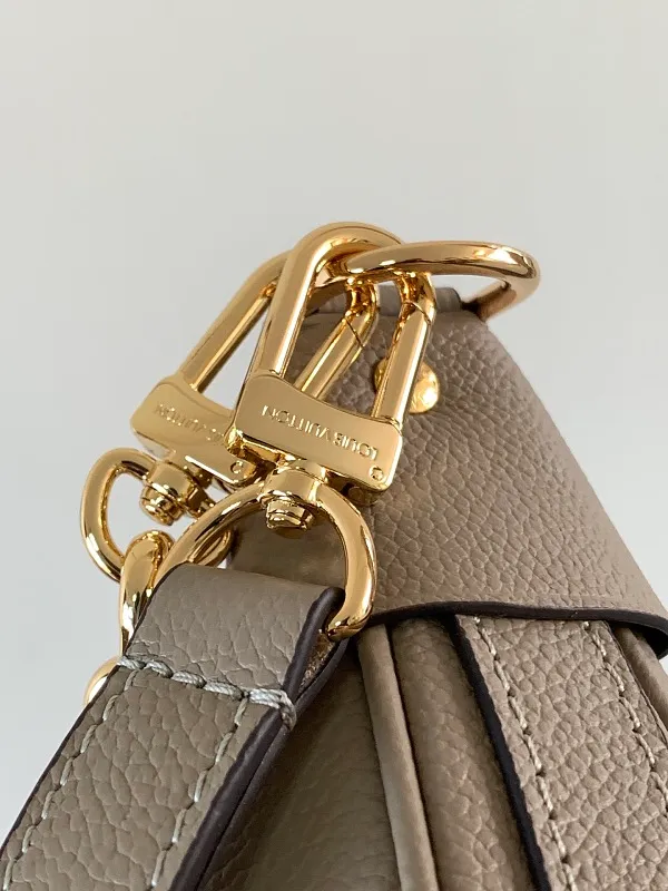 All Categories Official Website "Brand Women's Bags" Women's Bags 💙 LV 2026 New LV Crossbody Bag