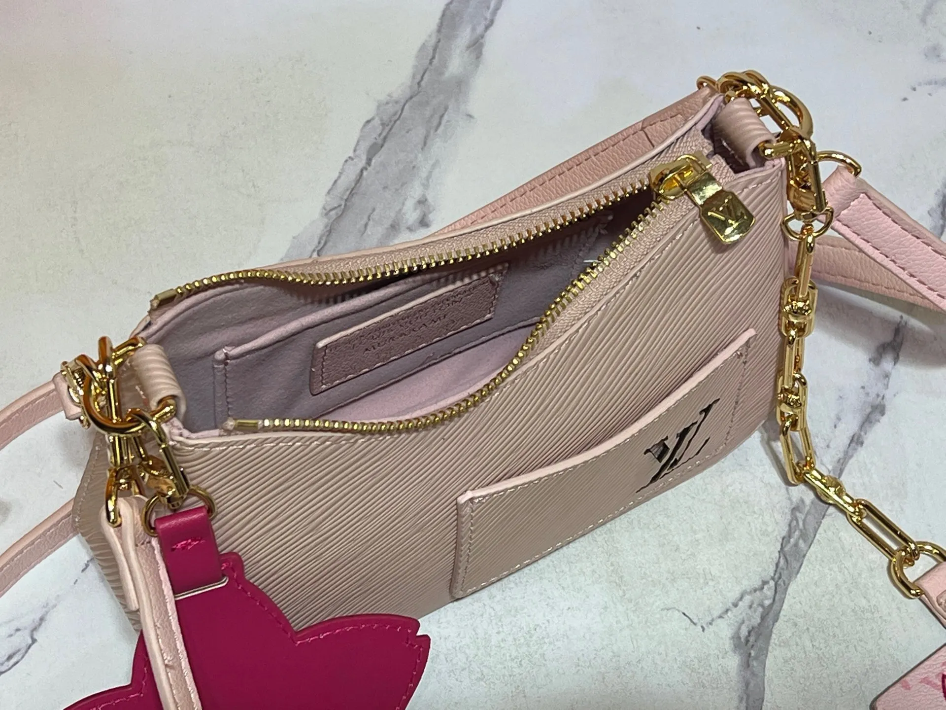 All Categories Official Website "Brand Women's Bags" Women's Bags 💙 LV 2025 New LV Crossbody Bag