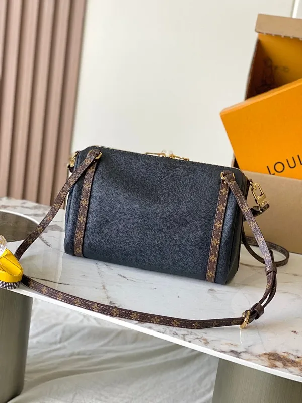 All Categories Official Website "Brand Women's Bags" Women's Bags 💙 LV 2026 New LV Crossbody Bag