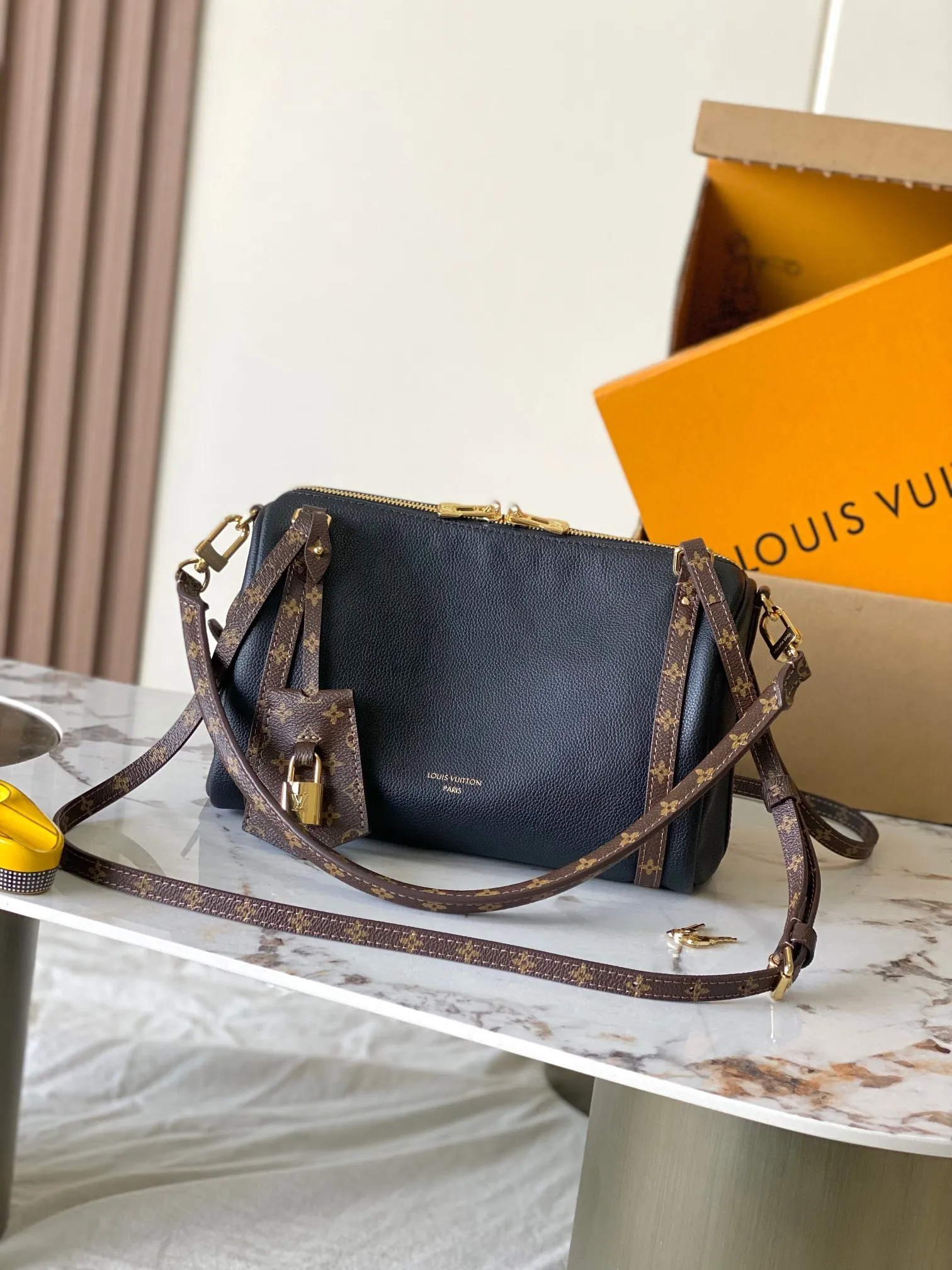 All Categories Official Website "Brand Women's Bags" Women's Bags 💙 LV 2026 New LV Crossbody Bag
