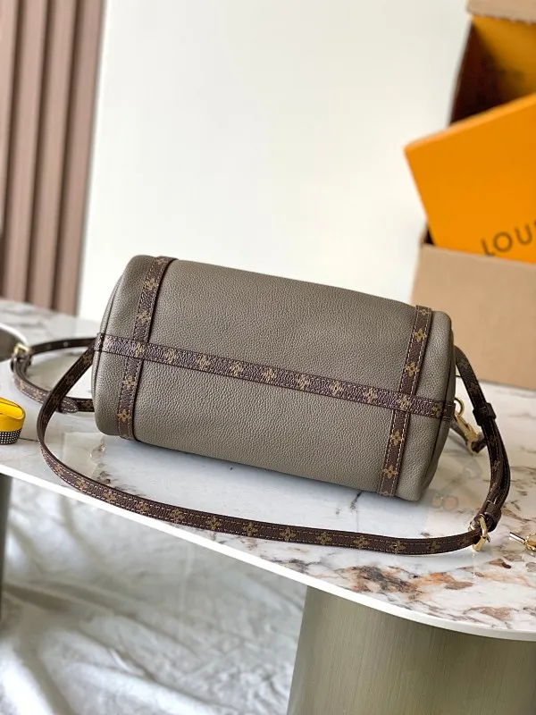 All Categories Official Website "Brand Women's Bags" Women's Bags 💙 LV 2026 New LV Crossbody Bag