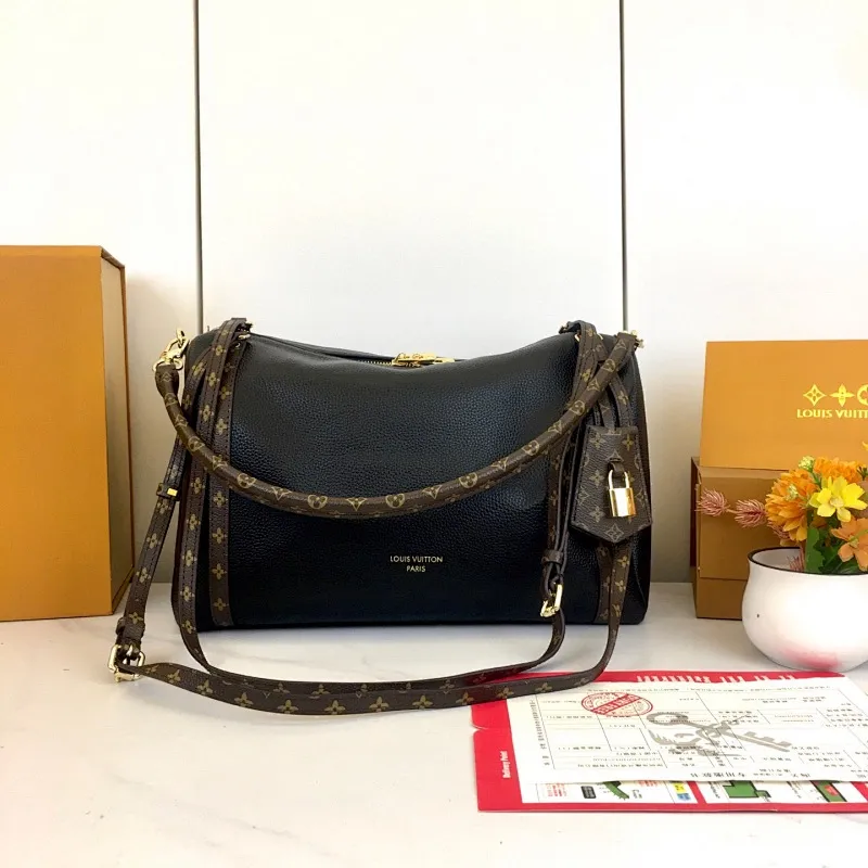 All Categories Official Website "Brand Women's Bags" Women's Bags 💙 LV 2025 New LV Crossbody Bag