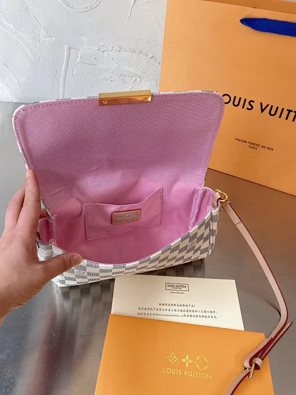 All categories Official website "Three-piece bag set" Three-piece set💖 LV 2023 new LV bag three-piece set wholesale