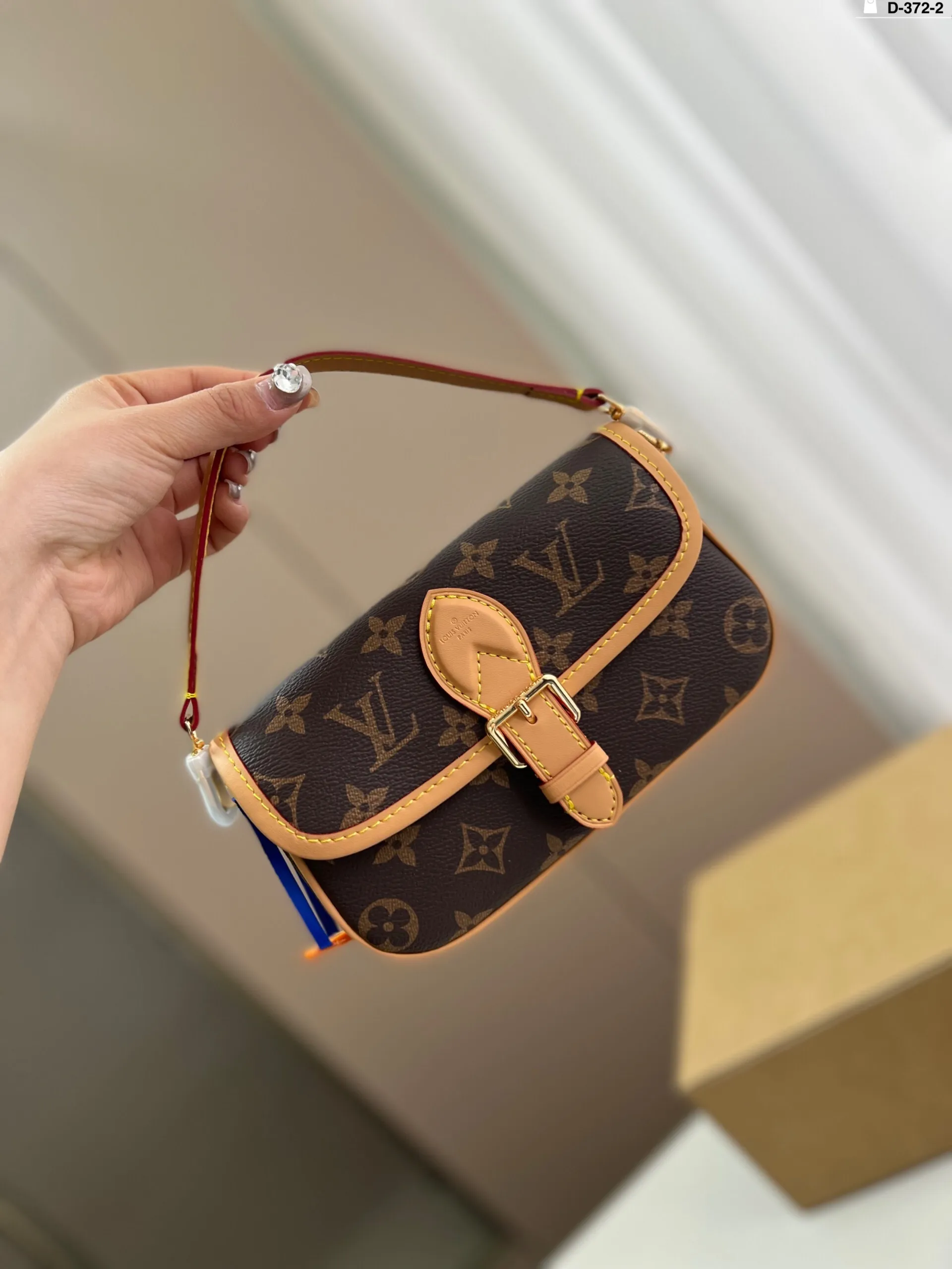All Categories Official Website "Brand Women's Bags" Women's Bags 💙 LV 2025 New LV Crossbody Bag