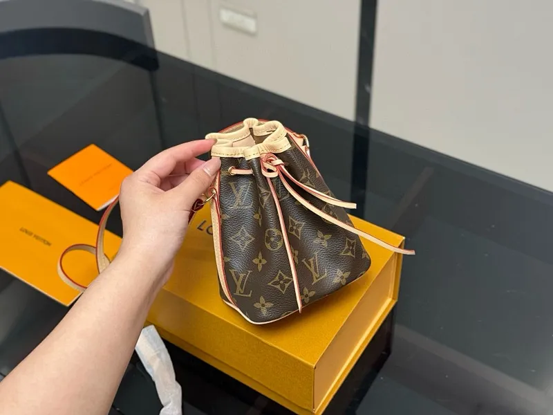 All Categories Official Website "Brand Women's Bags" Women's Bags 💙 LV 2025 New LV Bucket Bag