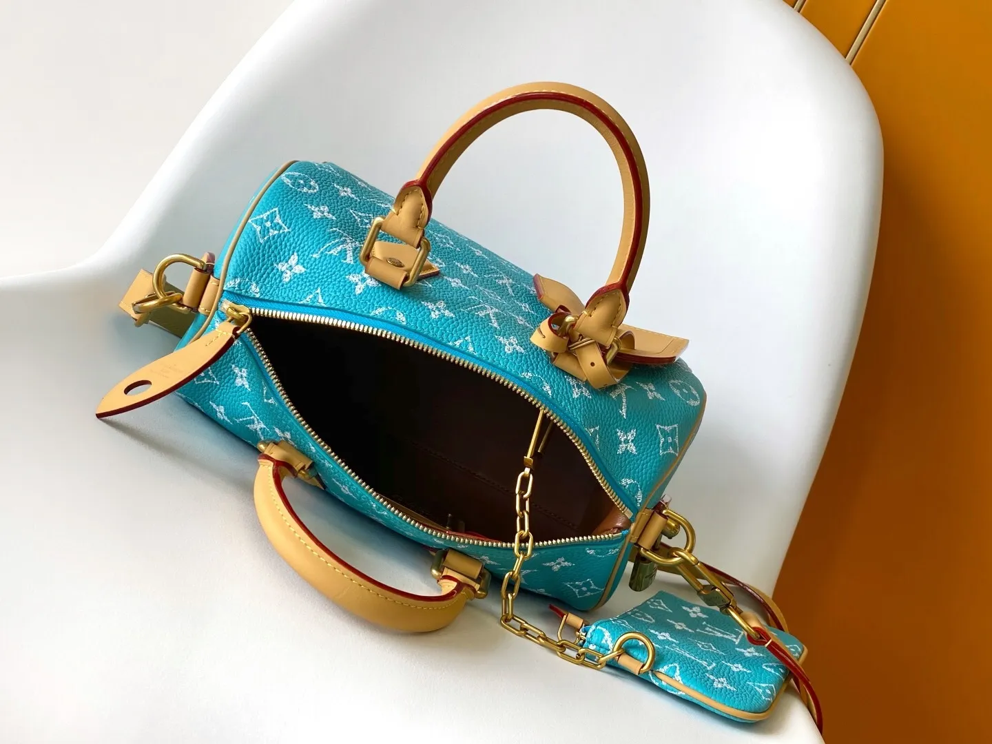All Categories Official Website "Brand Women's Bags" Women's Bags 💙 LV 2025 New LV Crossbody Bag