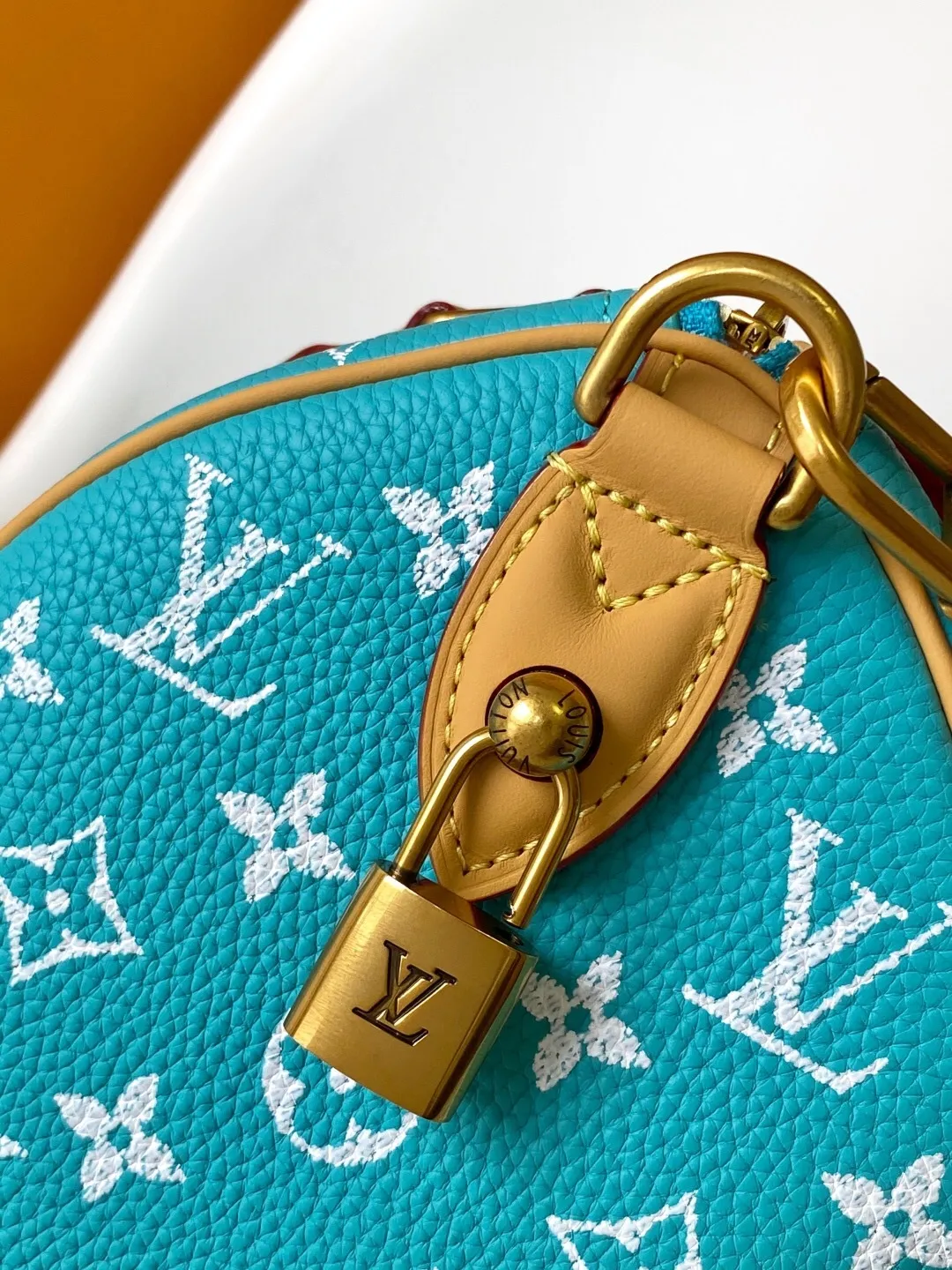 All Categories Official Website "Brand Women's Bags" Women's Bags 💙 LV 2025 New LV Crossbody Bag