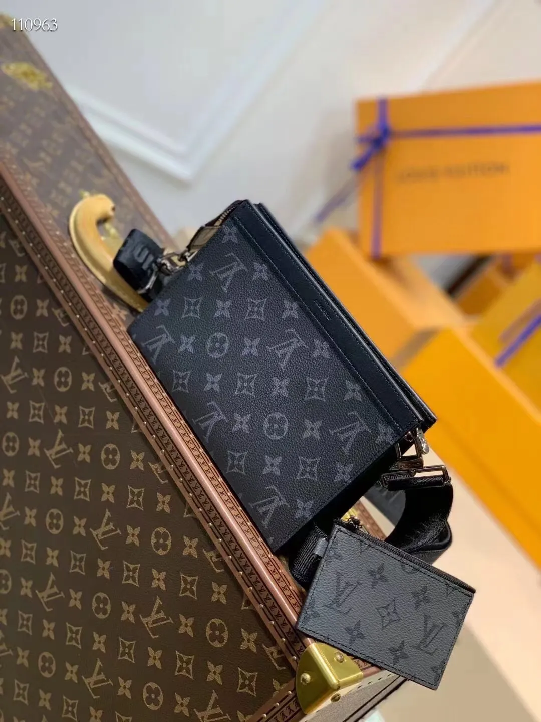 All Categories Official Website "Brand Women's Bags" Women's Bags 💙 LV 2025 New LV Crossbody Bag