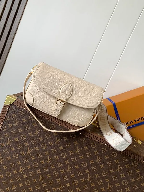 All Categories Official Website "Brand Women's Bags" Women's Bags 💙 LV 2026 New LV Crossbody Bag