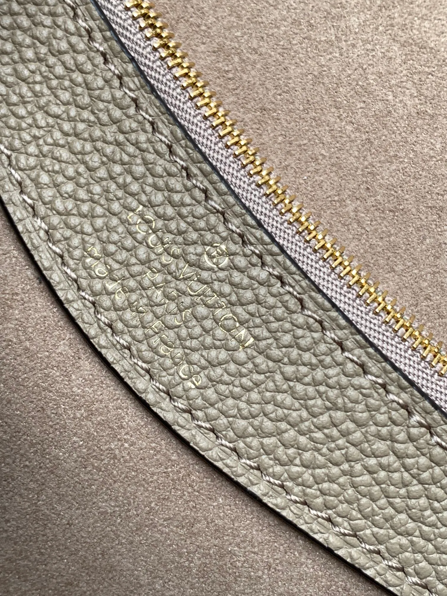 All Categories Official Website "Brand Women's Bags" Women's Bags 💙 LV 2026 New LV Crossbody Bag