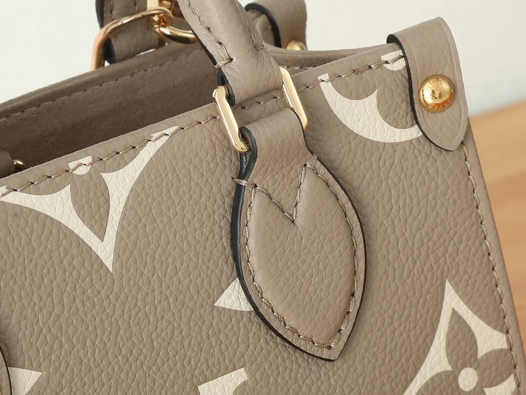 All Categories Official Website "Brand Women's Bags" Women's Bags 💙 LV LV 2026 New Crossbody Shoulder Bag