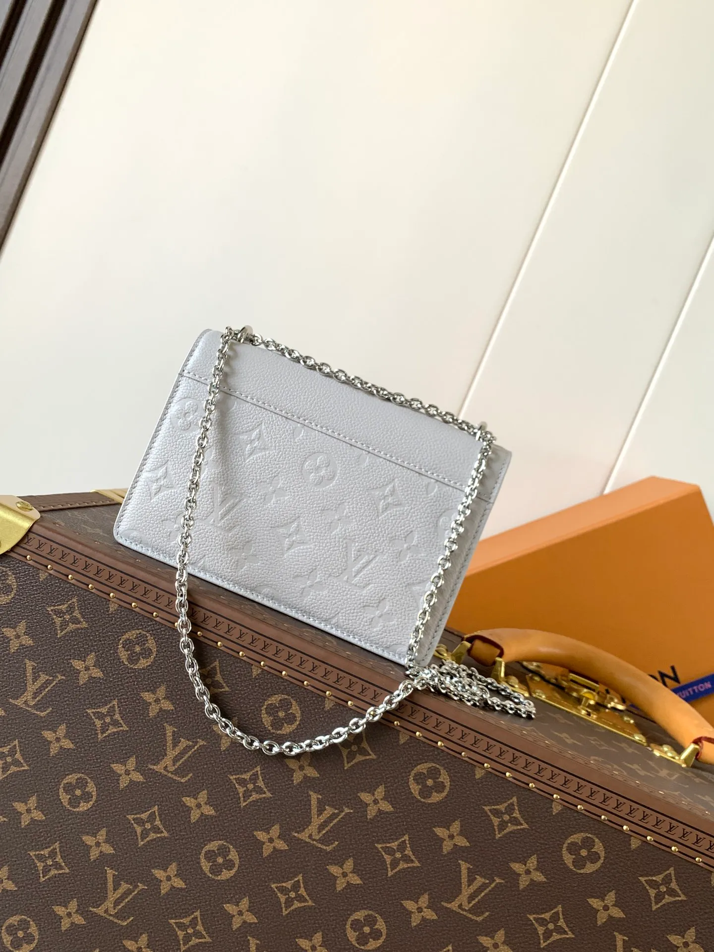 All Categories Official Website "Brand Women's Bags" Women's Bags 💙 LV 2026 New LV Crossbody Bag