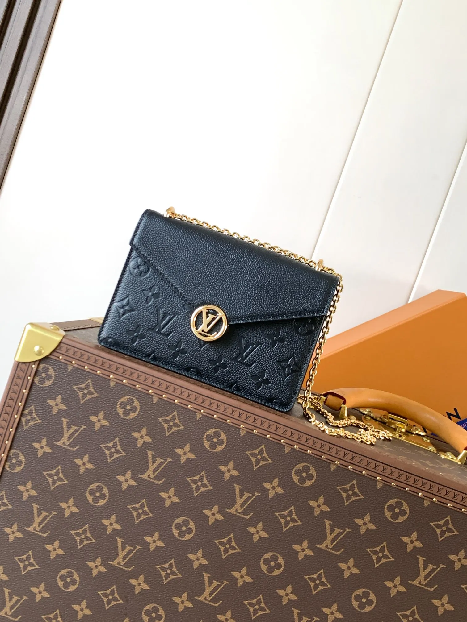 All Categories Official Website "Brand Women's Bags" Women's Bags 💙 LV 2026 New LV Crossbody Bag