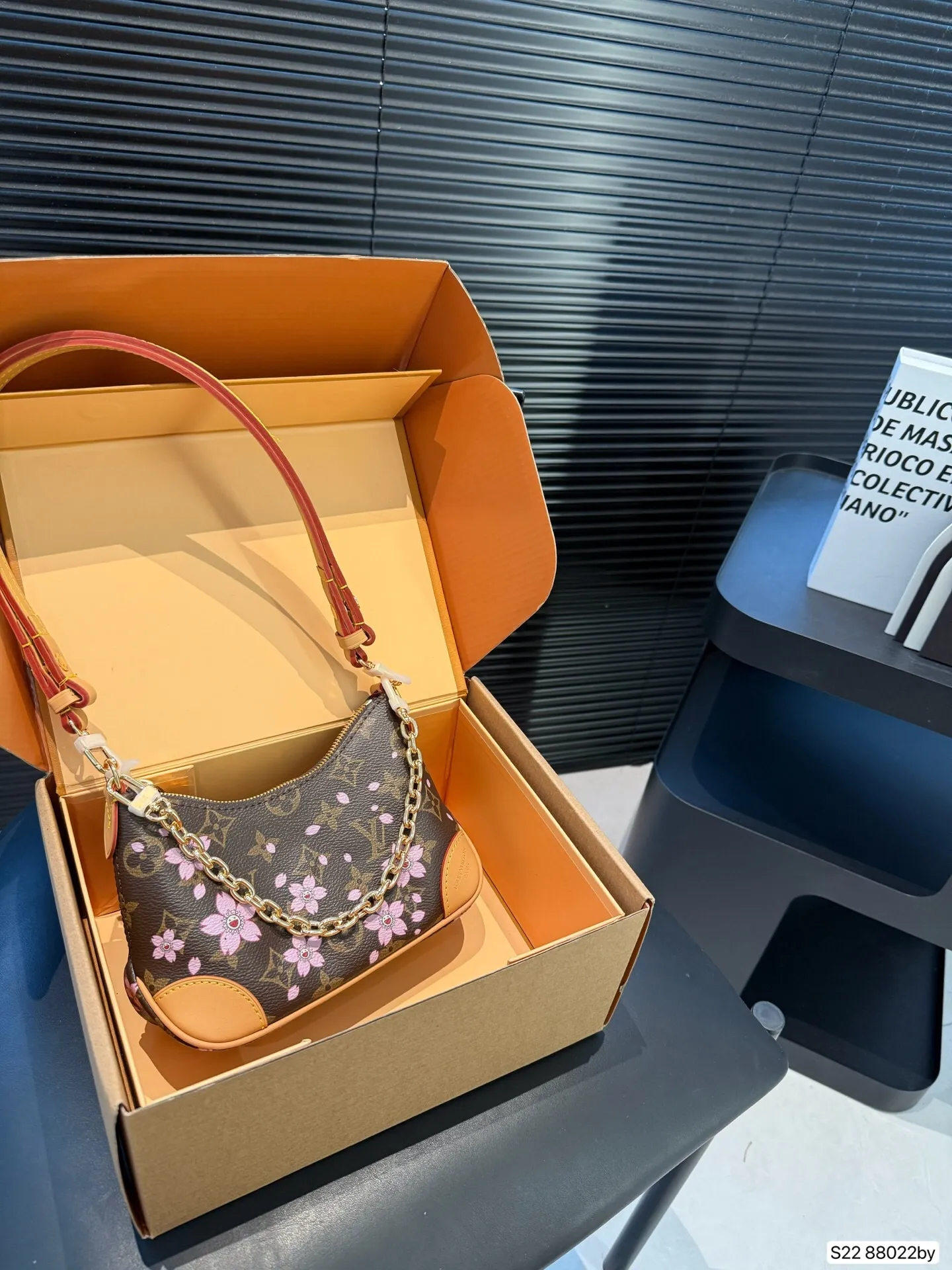 All Categories Official Website "Brand Women's Bags" Women's Bags 💙 LV 2025 New LV Crossbody Bag