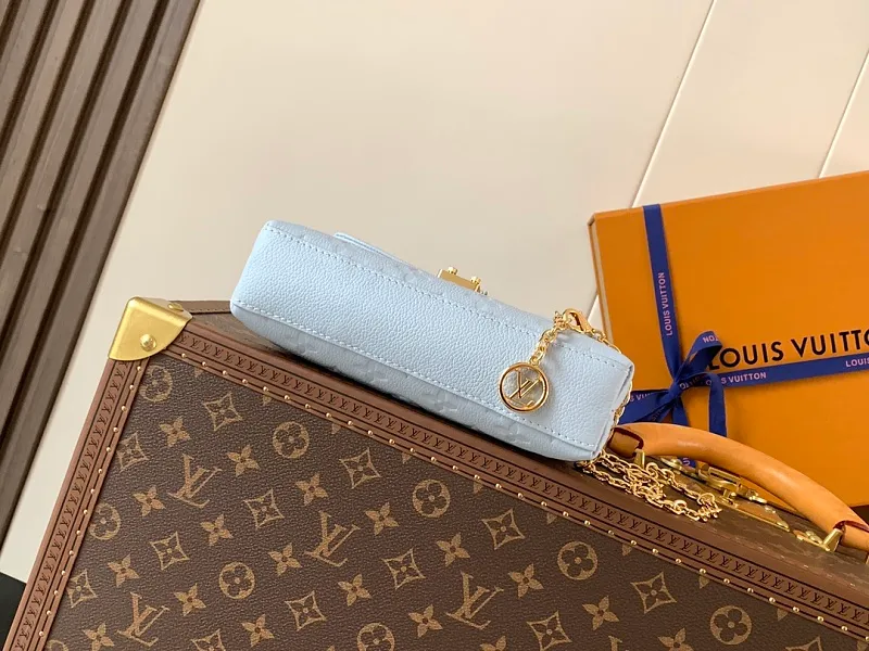 All Categories Official Website "Brand Women's Bags" Women's Bags 💙 LV 2026 New LV Crossbody Bag