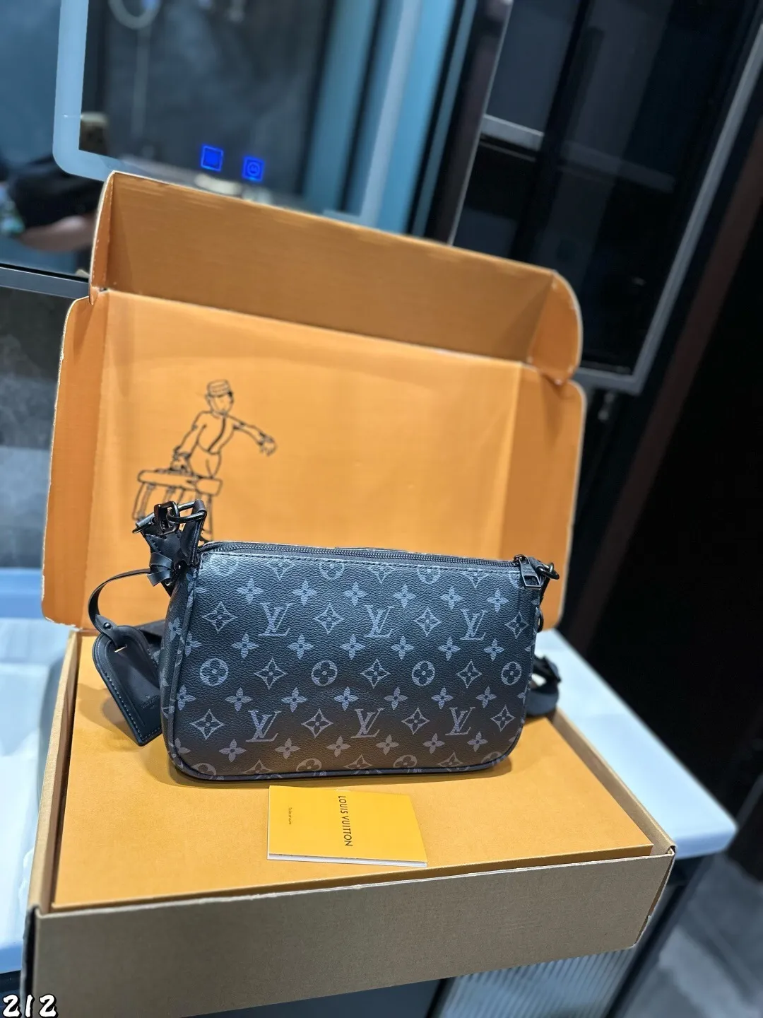 All Categories Official Website "Brand Women's Bags" Women's Bags 💙 LV 2025 New LV Crossbody Bag