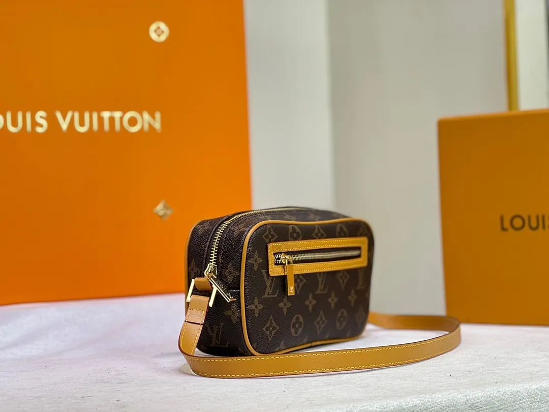 All categories Official website "Brand Women's Bags" Women's Bags 💙 LV replica LV, fine imitation LV bags, LV shoulder bags, 2023 official latest version LV crossbody bag, bag factory, original material, size: 22-6-11.5CM