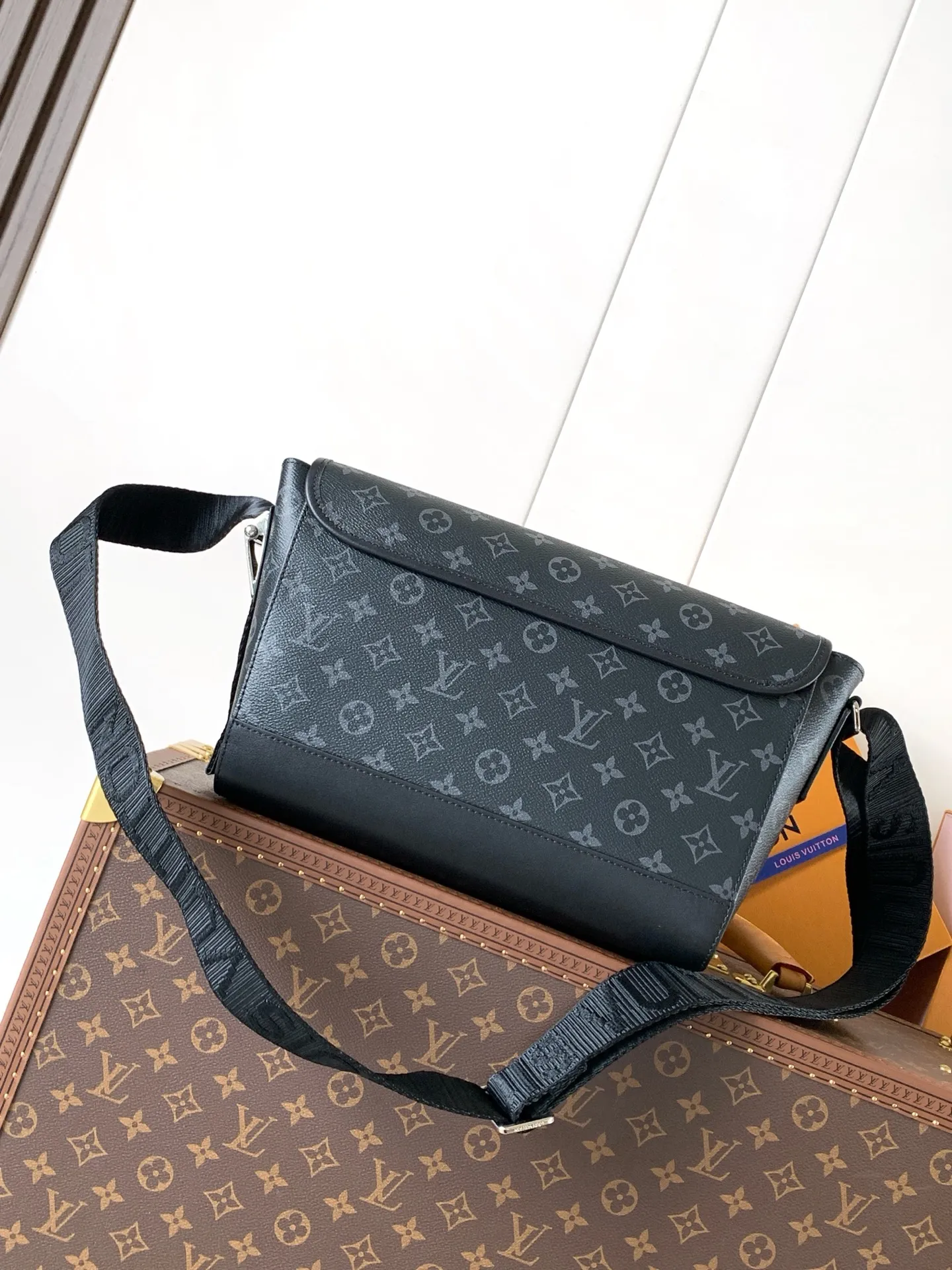 All Categories Official Website "Brand Women's Bags" Women's Bags 💙 LV 2026 New LV Crossbody Bag