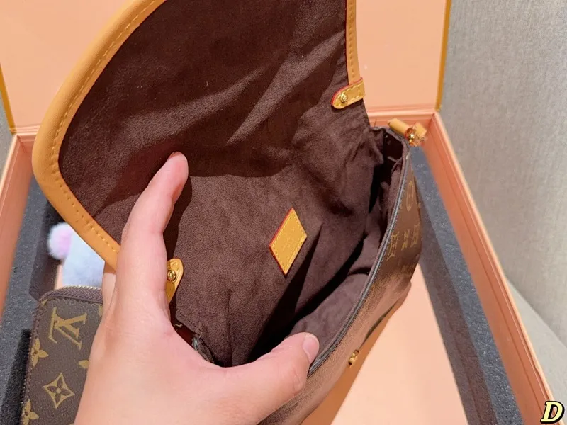 All Categories Official Website "Brand Women's Bags" Women's Bags 💙 LV 2025 New LV Box Gemini Messenger Bag