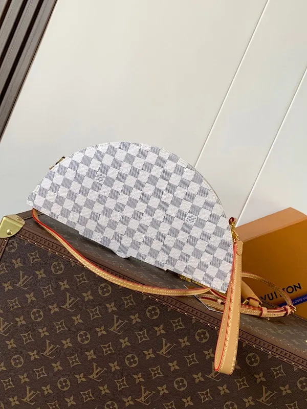 All Categories Official Website "Brand Women's Bags" Women's Bags 💙 LV 2025 New LV Crossbody Bag