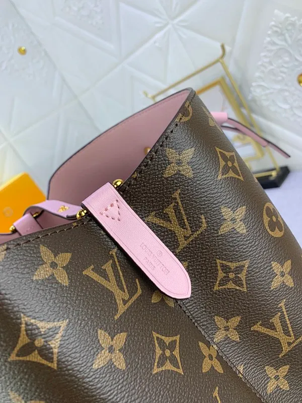 All Categories Official Website "Brand Women's Bags" Women's Bags 💙 LV 2024 New LV Crossbody Bag