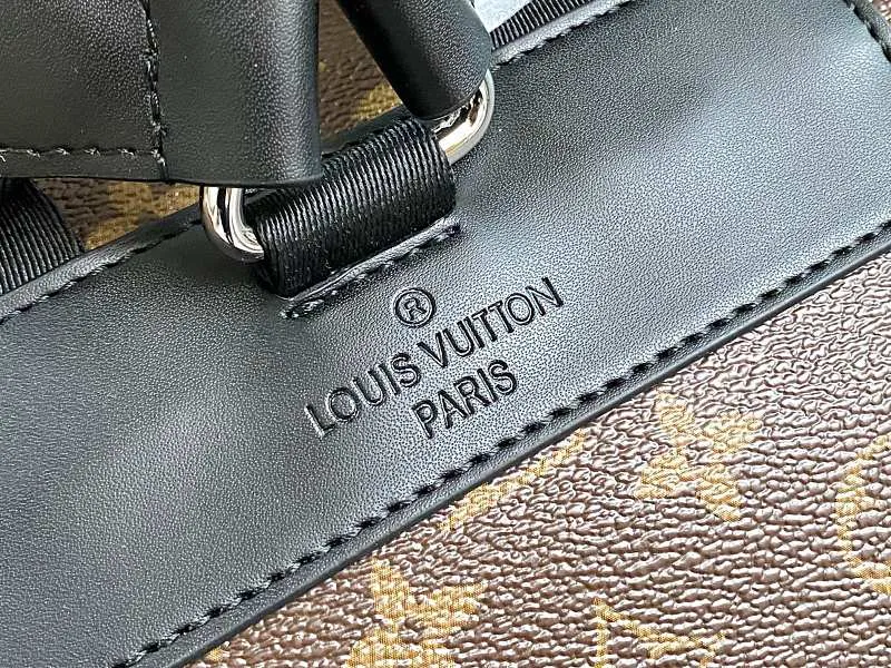 All Categories 💚 Authentic Grade Bags 💚 LV 2026 New LV Backpack Luxury Replica Large Capacity