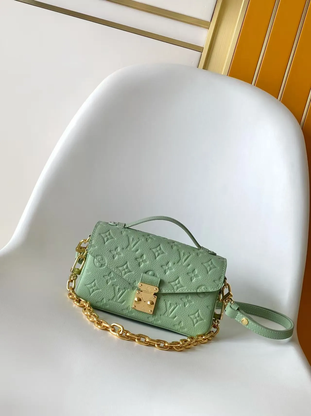 All Categories Official Website "Brand Women's Bags" Women's Bags 💙 LV 2026 New LV Crossbody Bag