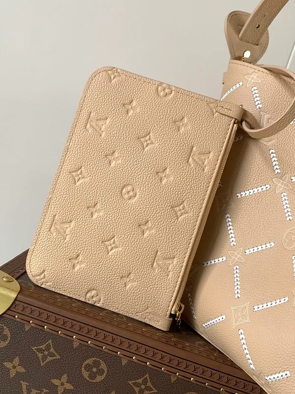 All Categories Official Website "Brand Women's Bags" Women's Bags 💙 LV 2026 New LV Crossbody Bag