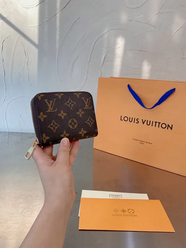 All categories Official website "Three-piece bag set" Three-piece set💖 LV 2023 new LV bag three-piece set wholesale