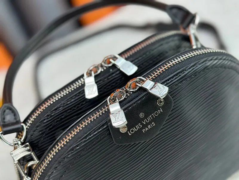 All Categories Official Website "Brand Women's Bags" Women's Bags 💙 LV 2024 New LV Crossbody Bag
