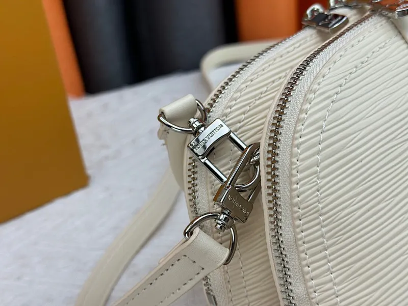 All Categories Official Website "Brand Women's Bags" Women's Bags 💙 LV 2024 New LV Crossbody Bag