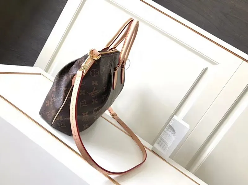All categories Official website "Brand Women's Bags" Women's Bags 💙 LV fine imitation LV, high imitation LV bags, LV crossbody bags, 2023 official latest version LV handbags, LV bag factory, recommended bags, size: 25-10-23CM