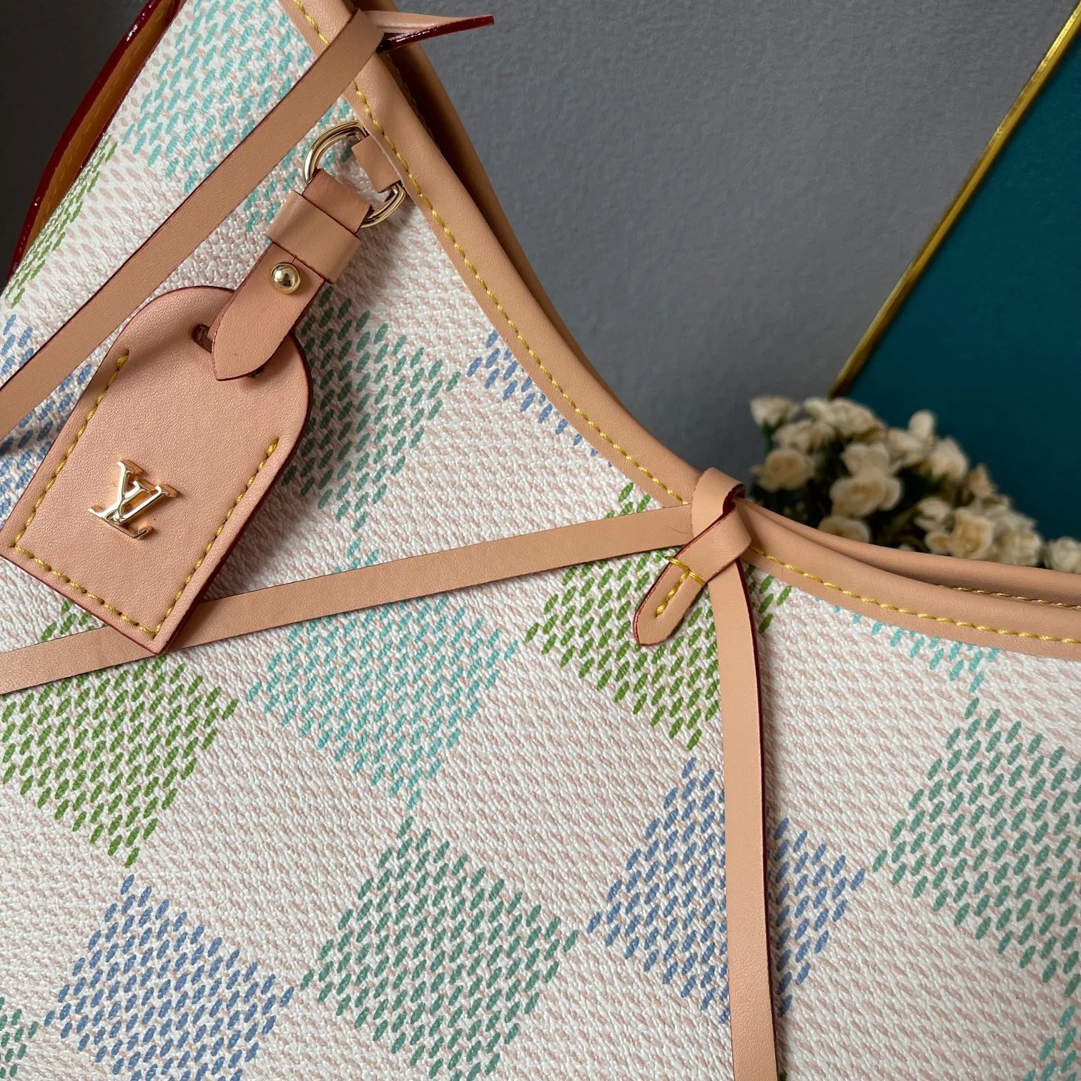 All Categories Official Website "Brand Women's Bags" Women's Bags 💙 LV 2024 New LV Crossbody Bag