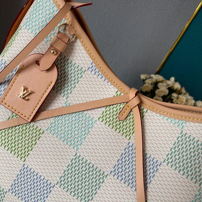 All Categories Official Website "Brand Women's Bags" Women's Bags 💙 LV 2024 New LV Crossbody Bag