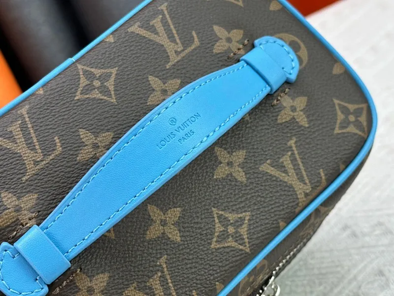 All Categories Official Website "Brand Women's Bags" Women's Bags 💙 LV 2024 New LV Cosmetic Bag