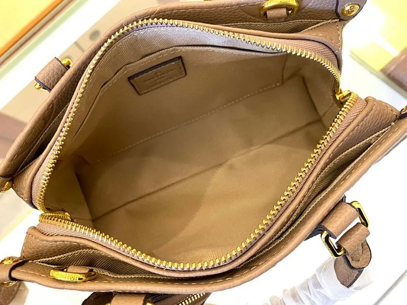 All Categories Official Website "Brand Women's Bags" Women's Bags 💙 LV 2023 New LV Crossbody Bag