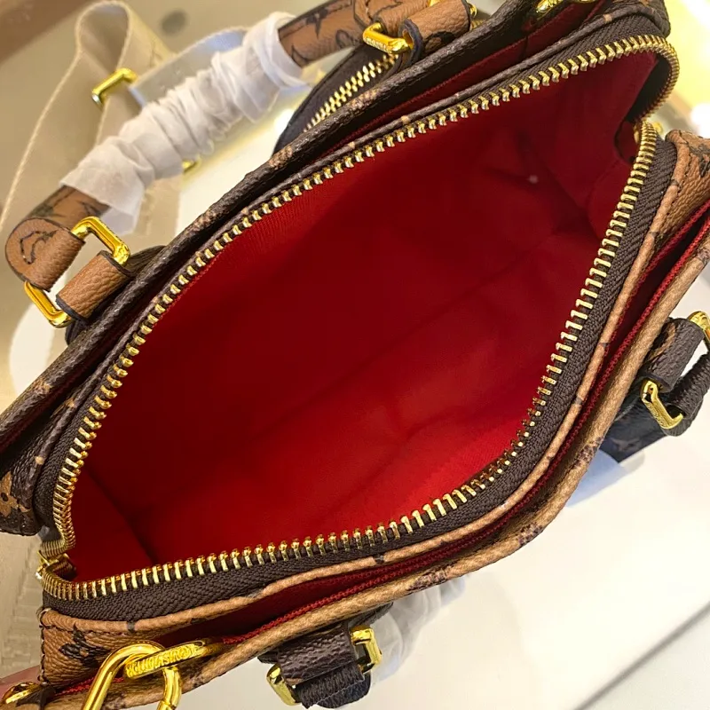 All Categories Official Website "Brand Women's Bags" Women's Bags 💙 LV 2023 New LV Crossbody Bag