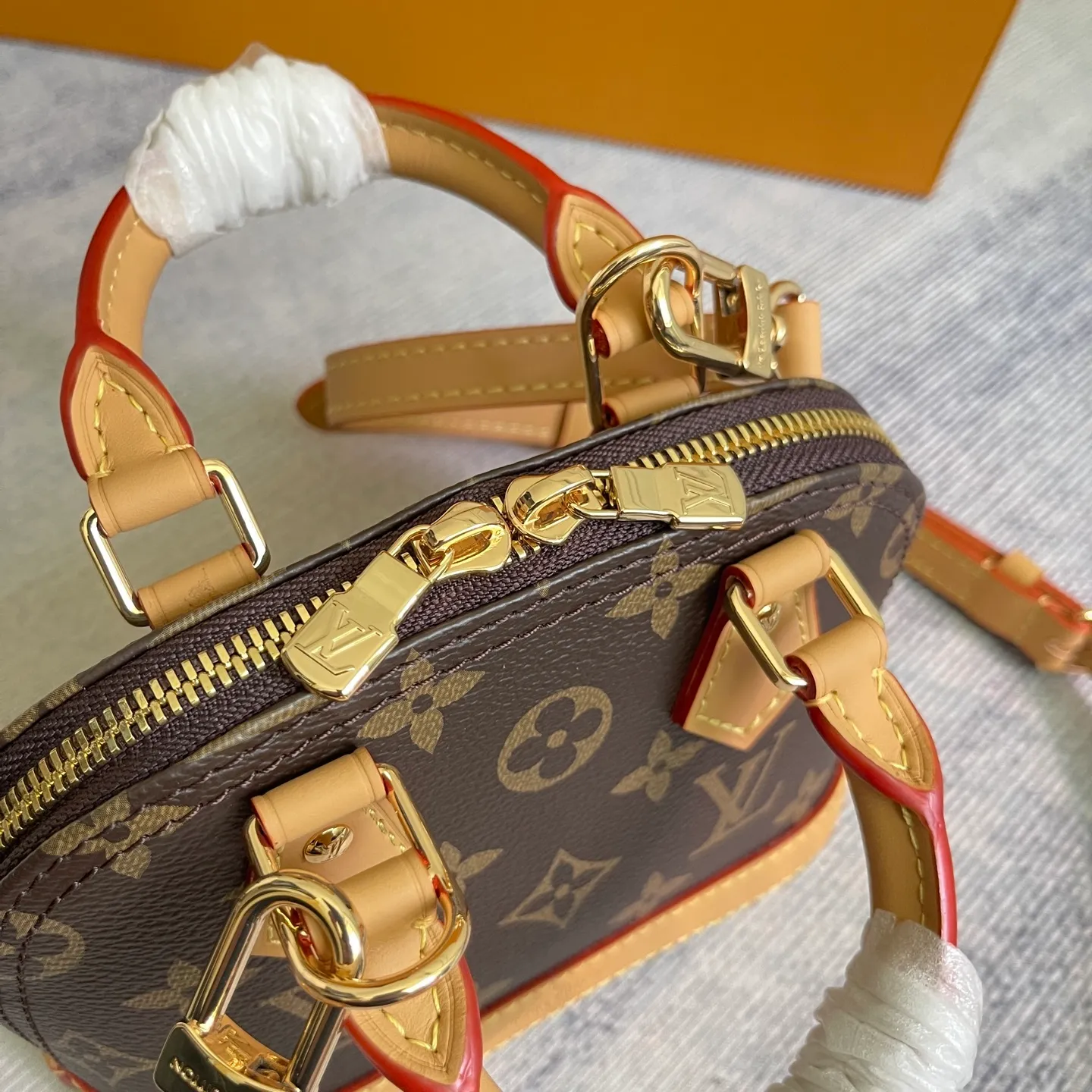 All Categories Official Website "Brand Women's Bags" Women's Bags 💙 LV 2026 New LV Crossbody Bag