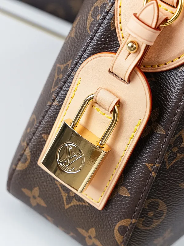 All Categories Official Website "Brand Women's Bags" Women's Bags 💙 LV 2026 Official Website New LV Armpit Bags