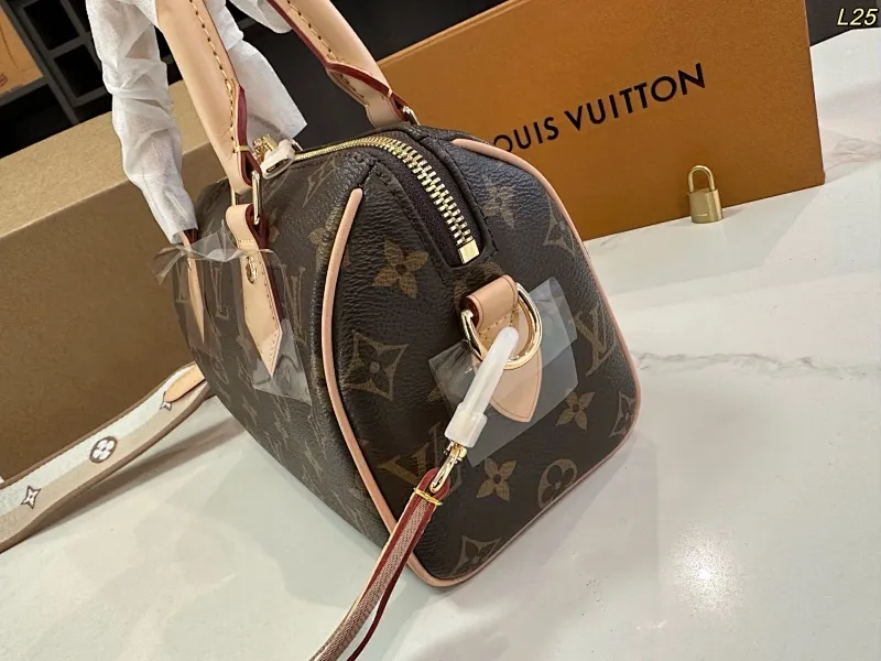 All Categories Official Website "Brand Women's Bags" Women's Bags 💙 LV 2025 New LV Crossbody Bag